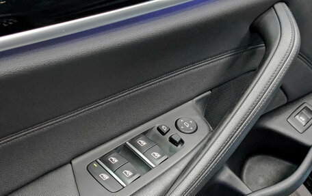 BMW 5 серия, 2019 год, 3 700 000 рублей, 29 фотография