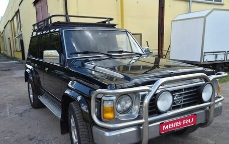 Nissan Patrol, 1995 год, 700 000 рублей, 1 фотография