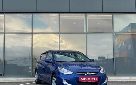 Hyundai Solaris II рестайлинг, 2012 год, 549 000 рублей, 2 фотография
