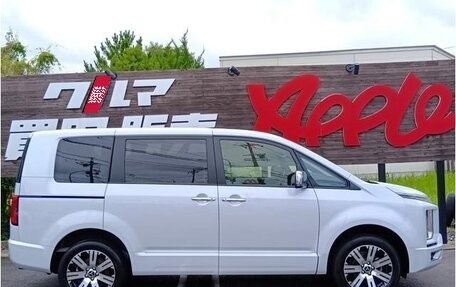 Mitsubishi Delica D:5 I, 2023 год, 2 600 100 рублей, 4 фотография