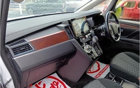 Mitsubishi Delica D:5 I, 2023 год, 2 600 100 рублей, 17 фотография