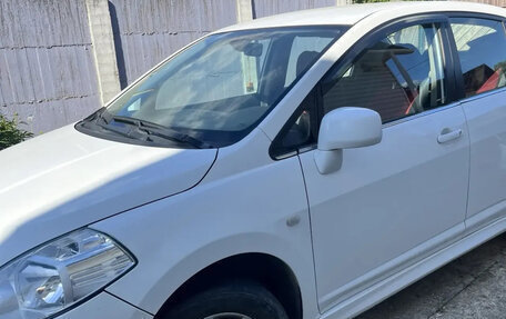 Nissan Tiida, 2010 год, 780 000 рублей, 4 фотография