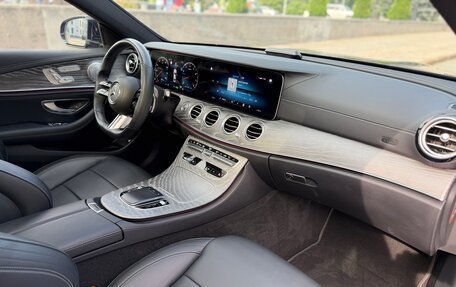 Mercedes-Benz E-Класс, 2020 год, 5 490 000 рублей, 12 фотография