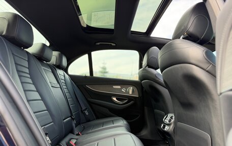 Mercedes-Benz E-Класс, 2020 год, 5 490 000 рублей, 15 фотография