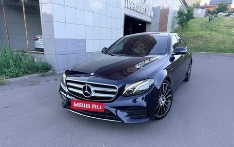 Mercedes-Benz E-Класс, 2016 год, 3 100 000 рублей, 2 фотография