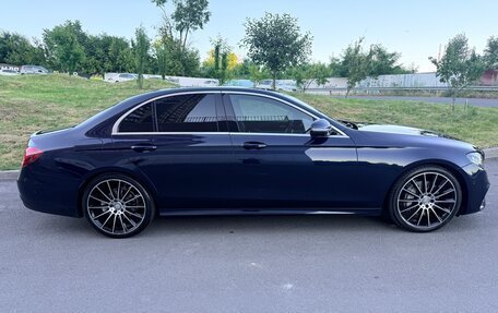 Mercedes-Benz E-Класс, 2016 год, 3 100 000 рублей, 4 фотография