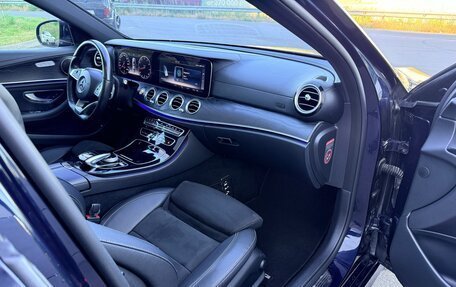 Mercedes-Benz E-Класс, 2016 год, 3 100 000 рублей, 16 фотография