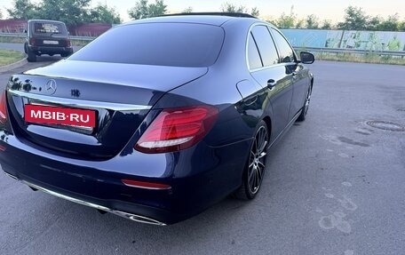Mercedes-Benz E-Класс, 2016 год, 3 100 000 рублей, 8 фотография