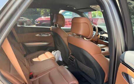 Genesis GV70, 2021 год, 4 090 000 рублей, 10 фотография