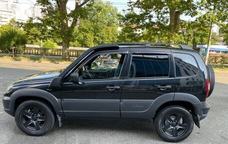 Chevrolet Niva I рестайлинг, 2020 год, 900 000 рублей, 2 фотография