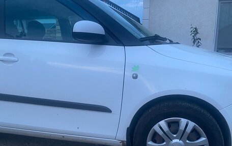 Skoda Fabia II, 2012 год, 700 000 рублей, 7 фотография