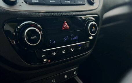 Hyundai Solaris II рестайлинг, 2019 год, 1 445 000 рублей, 14 фотография