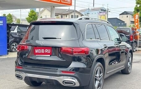 Mercedes-Benz GLB, 2022 год, 2 090 000 рублей, 4 фотография