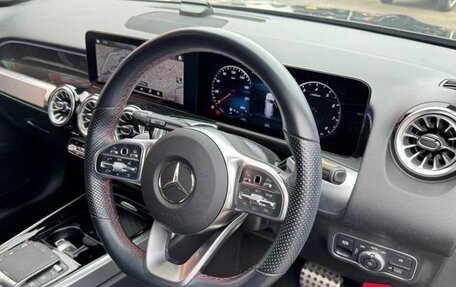 Mercedes-Benz GLB, 2022 год, 2 090 000 рублей, 15 фотография