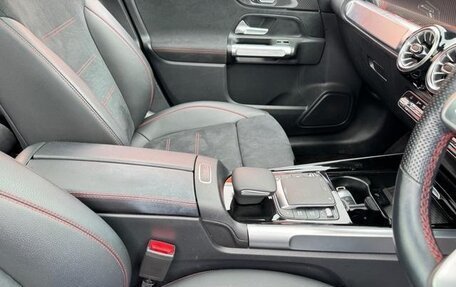 Mercedes-Benz GLB, 2022 год, 2 090 000 рублей, 37 фотография
