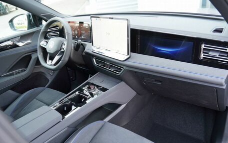 Volkswagen Tiguan, 2026 год, 4 850 000 рублей, 16 фотография