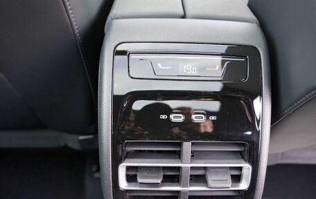 Volkswagen Tiguan, 2026 год, 4 850 000 рублей, 20 фотография