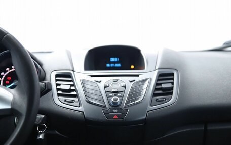 Ford Fiesta, 2015 год, 790 000 рублей, 13 фотография