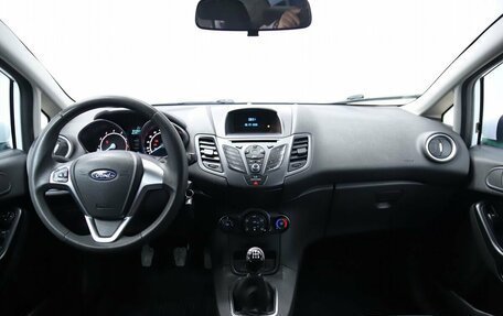 Ford Fiesta, 2015 год, 790 000 рублей, 15 фотография