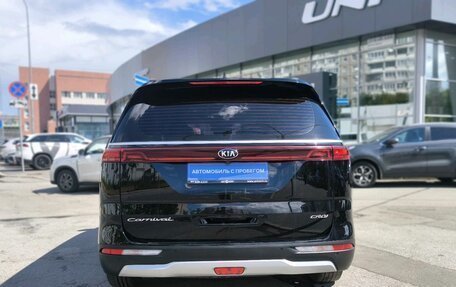 KIA Carnival, 2021 год, 3 570 000 рублей, 5 фотография