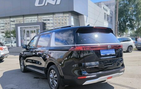 KIA Carnival, 2021 год, 3 570 000 рублей, 6 фотография
