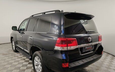 Toyota Land Cruiser 200, 2015 год, 4 249 000 рублей, 7 фотография