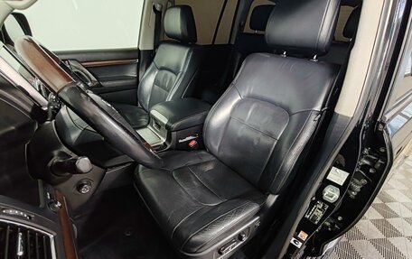 Toyota Land Cruiser 200, 2015 год, 4 249 000 рублей, 20 фотография
