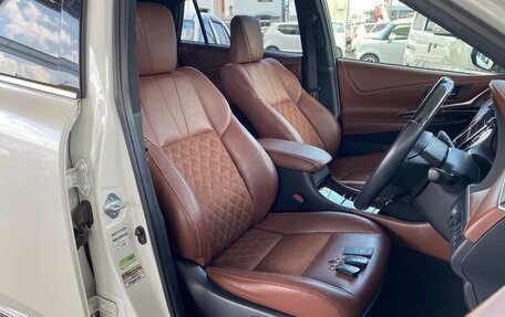 Toyota Harrier, 2017 год, 2 015 000 рублей, 11 фотография