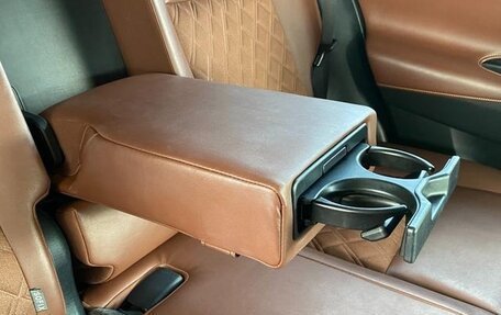 Toyota Harrier, 2017 год, 2 015 000 рублей, 29 фотография