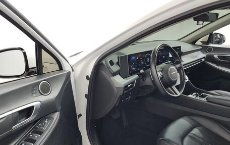 Hyundai Sonata VIII, 2023 год, 2 520 000 рублей, 11 фотография