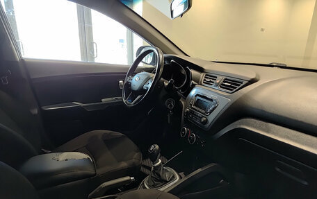 KIA Rio III рестайлинг, 2014 год, 760 000 рублей, 13 фотография