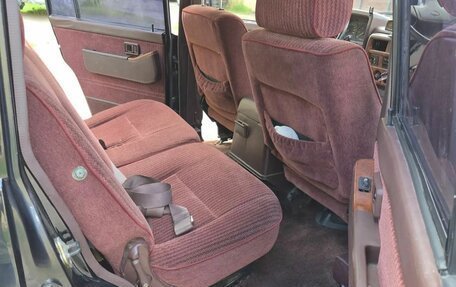 Nissan Patrol, 1995 год, 700 000 рублей, 6 фотография
