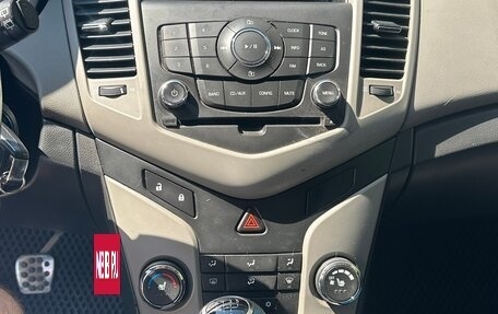 Chevrolet Cruze II, 2012 год, 670 000 рублей, 5 фотография