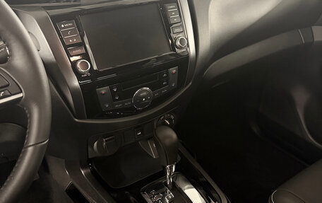 Nissan Navara (Frontier), 2025 год, 4 500 000 рублей, 15 фотография