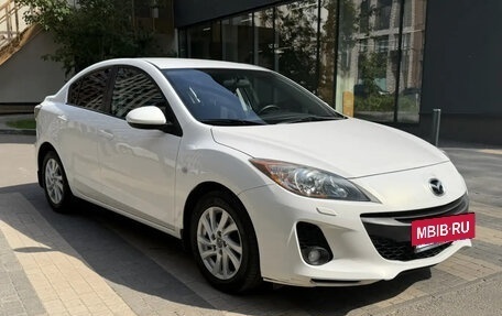 Mazda 3, 2012 год, 995 000 рублей, 2 фотография