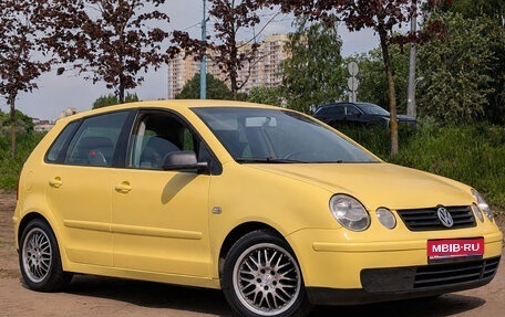 Volkswagen Polo IV рестайлинг, 2001 год, 259 000 рублей, 1 фотография