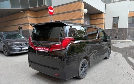 Toyota Alphard III, 2021 год, 5 500 000 рублей, 4 фотография