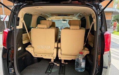 Toyota Alphard III, 2021 год, 5 500 000 рублей, 13 фотография