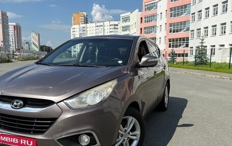 Hyundai ix35 I рестайлинг, 2012 год, 860 000 рублей, 3 фотография
