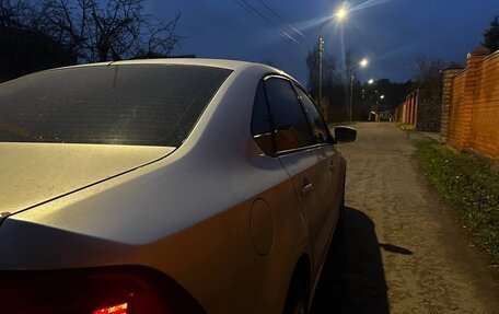 Volkswagen Polo VI (EU Market), 2011 год, 500 000 рублей, 2 фотография