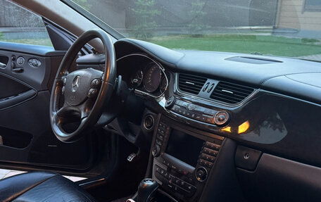 Mercedes-Benz CLS, 2007 год, 1 000 000 рублей, 5 фотография