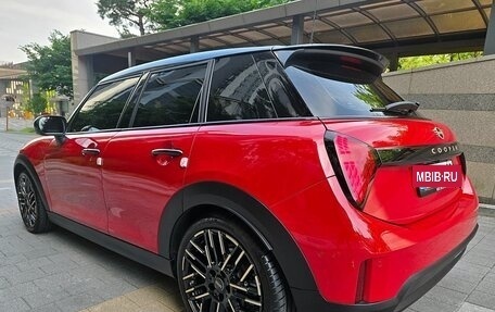 MINI Hatch, 2024 год, 4 400 000 рублей, 6 фотография