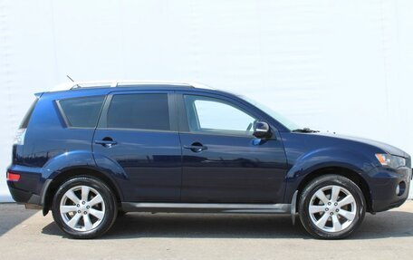 Mitsubishi Outlander III рестайлинг 3, 2012 год, 1 020 000 рублей, 8 фотография