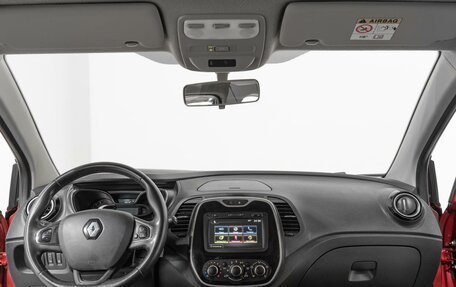 Renault Kaptur I рестайлинг, 2019 год, 1 590 000 рублей, 8 фотография