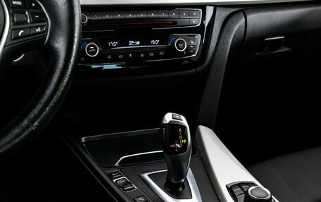 BMW 3 серия, 2017 год, 1 799 000 рублей, 17 фотография