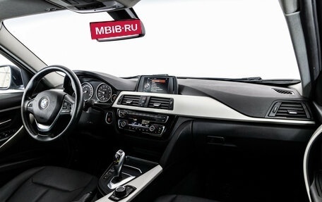 BMW 3 серия, 2017 год, 1 799 000 рублей, 13 фотография