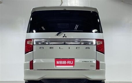 Mitsubishi Delica D:5 I, 2023 год, 2 650 100 рублей, 4 фотография