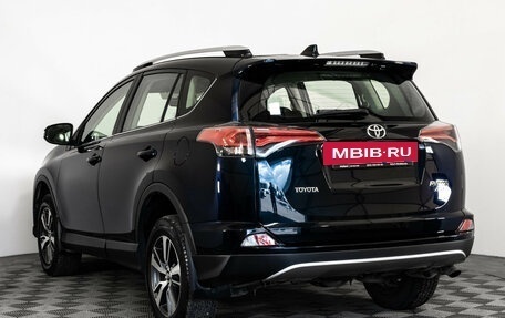 Toyota RAV4, 2018 год, 2 249 000 рублей, 8 фотография