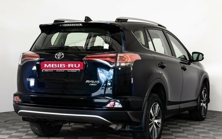 Toyota RAV4, 2018 год, 2 249 000 рублей, 6 фотография