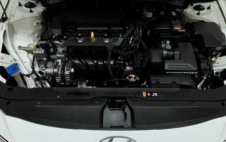 Hyundai Elantra, 2023 год, 2 050 000 рублей, 6 фотография